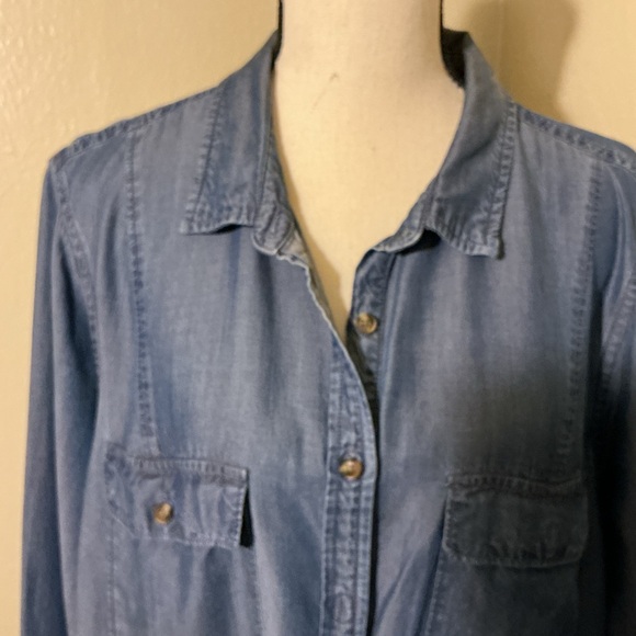 Lands' End Blue Button Down Shirt - Picture 2 of 5